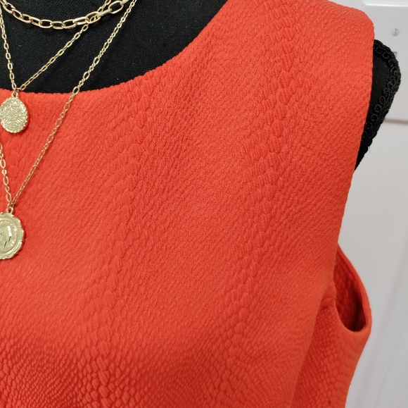 Dress - Picture 3 of 6